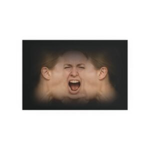 Creepy Screaming Woman – Head in a Jar Print